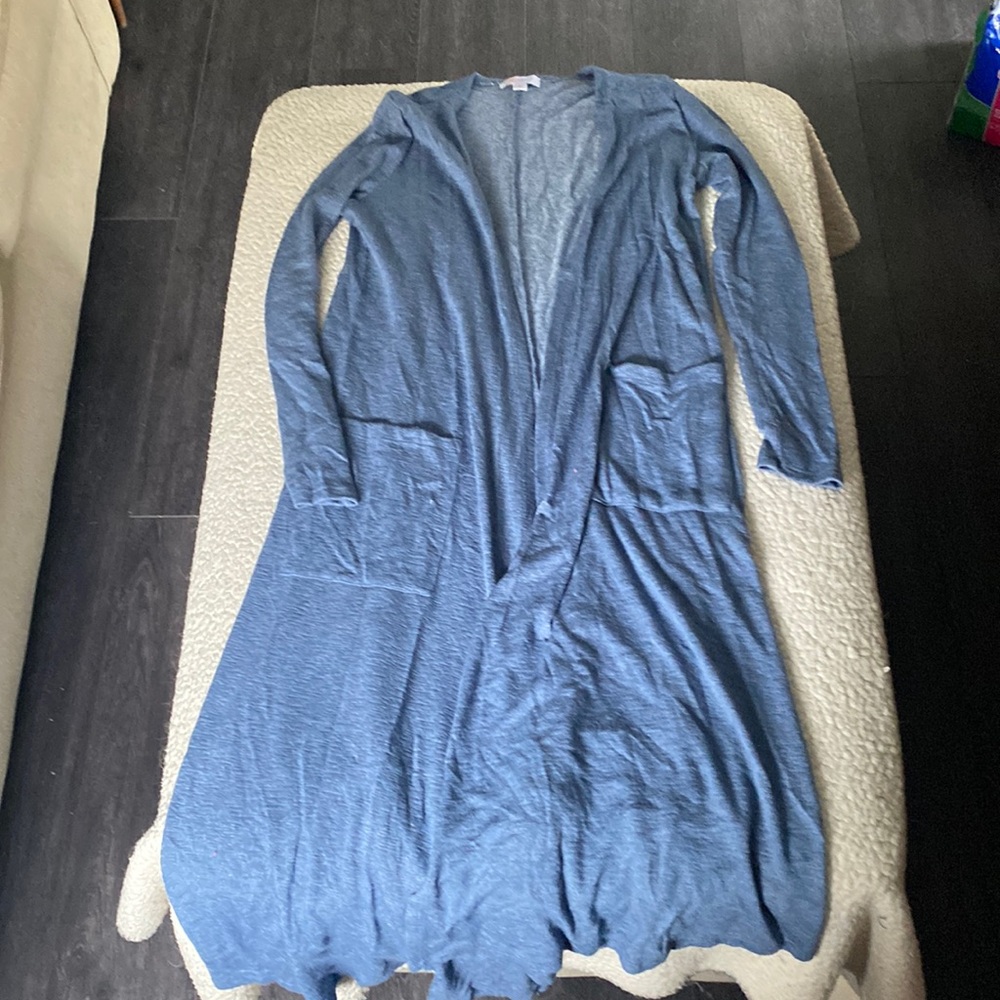 GUC LulaRoe Sarah sweater
